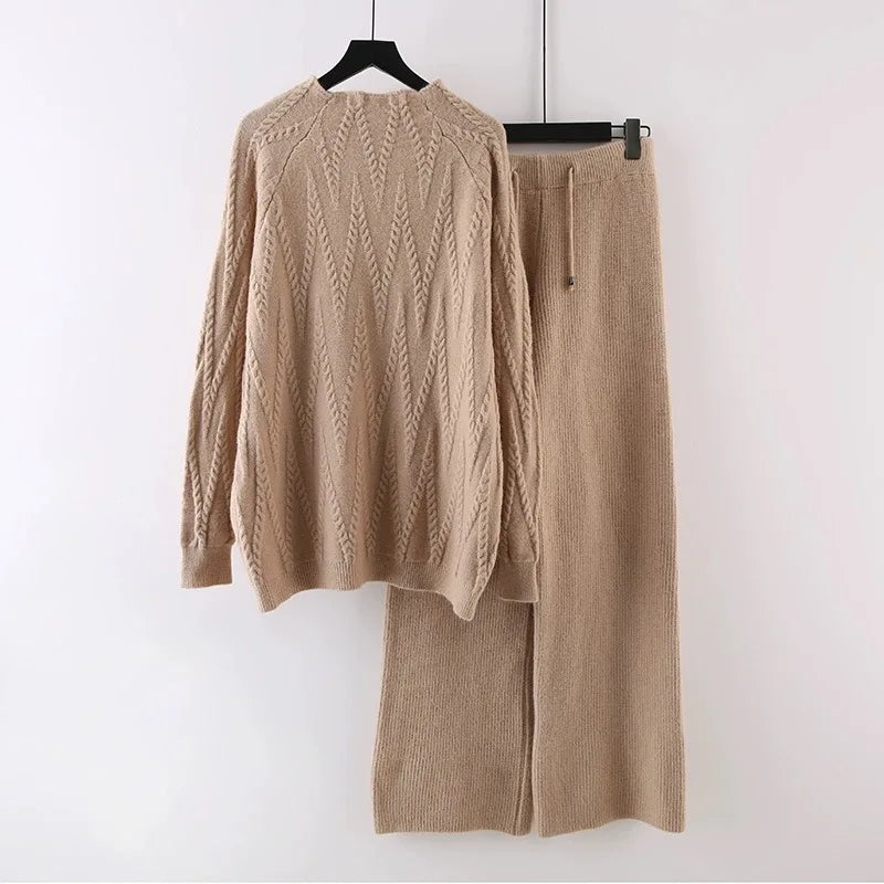 ISABELLA CELINE KNIT LOUNGE SET